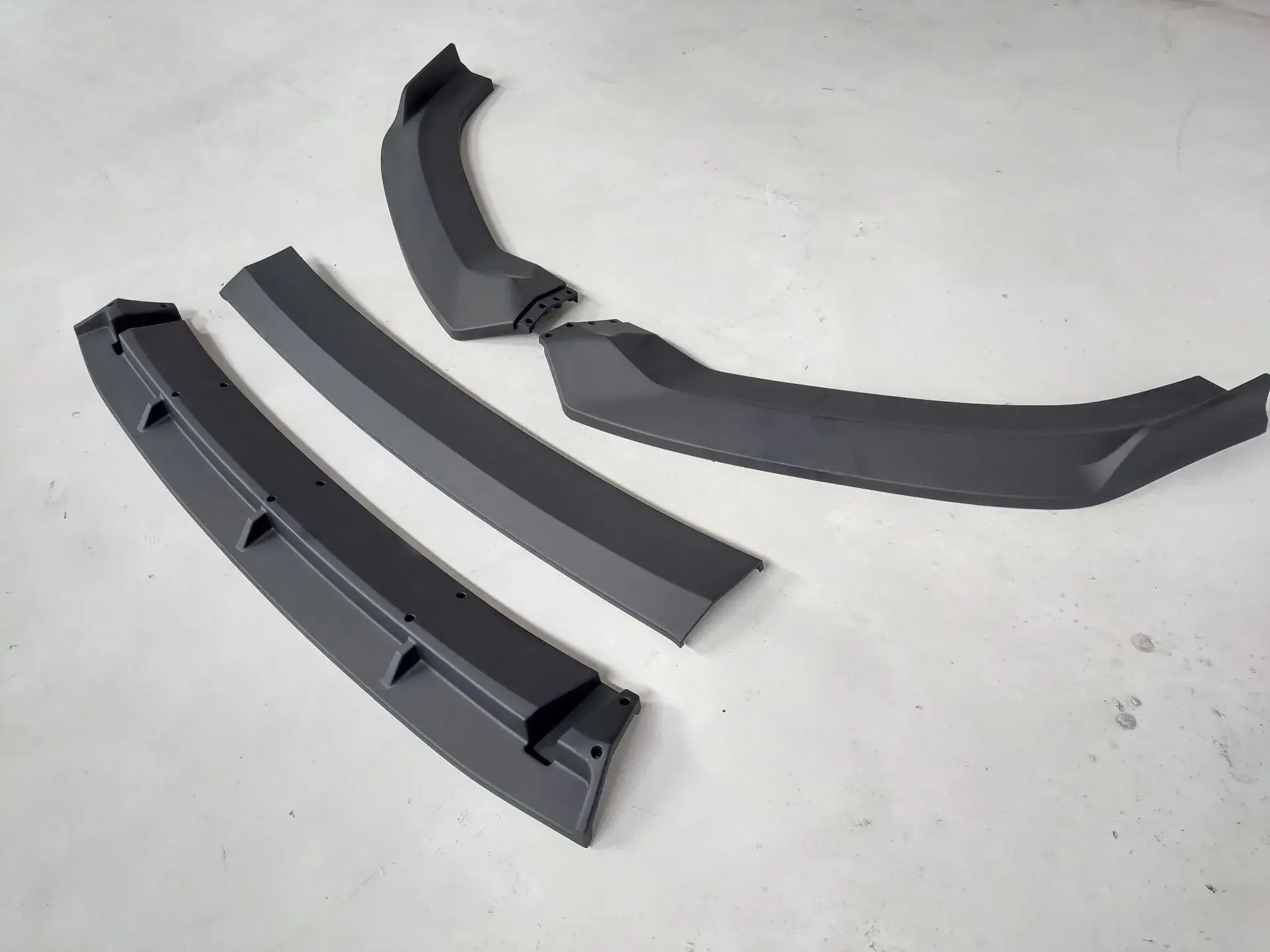 Kit barbilla delantero para Audi A3/S3 2017-2019 - PP negro mate - imagen 2
