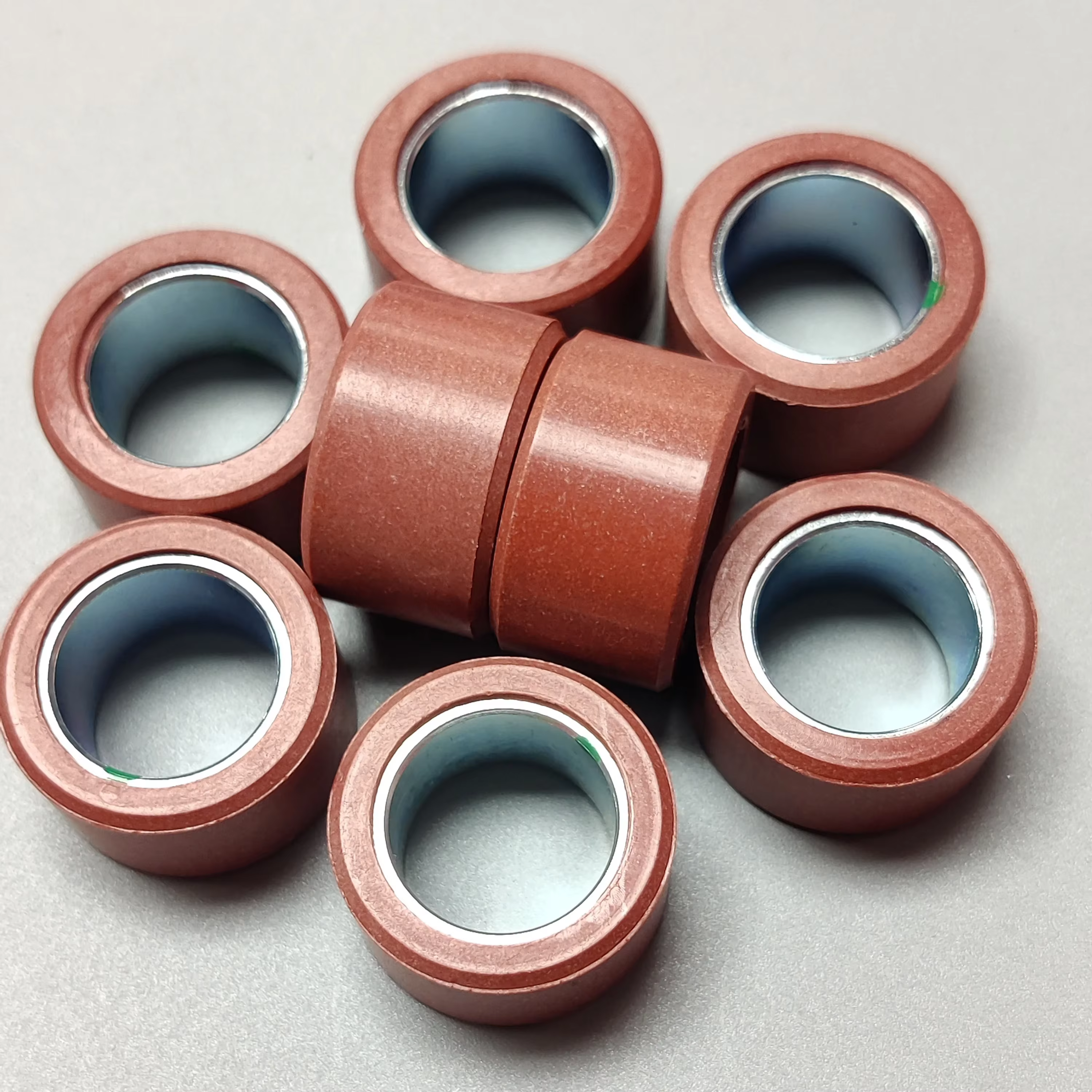 Rodillo variador 26x15 mm 18 g compatible Zontes 350D 350M 350E 368 - imagen 3