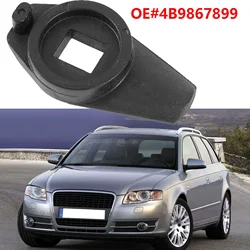 Clip retenedor de maletero Audi A4 Avant B6 y A6 C5