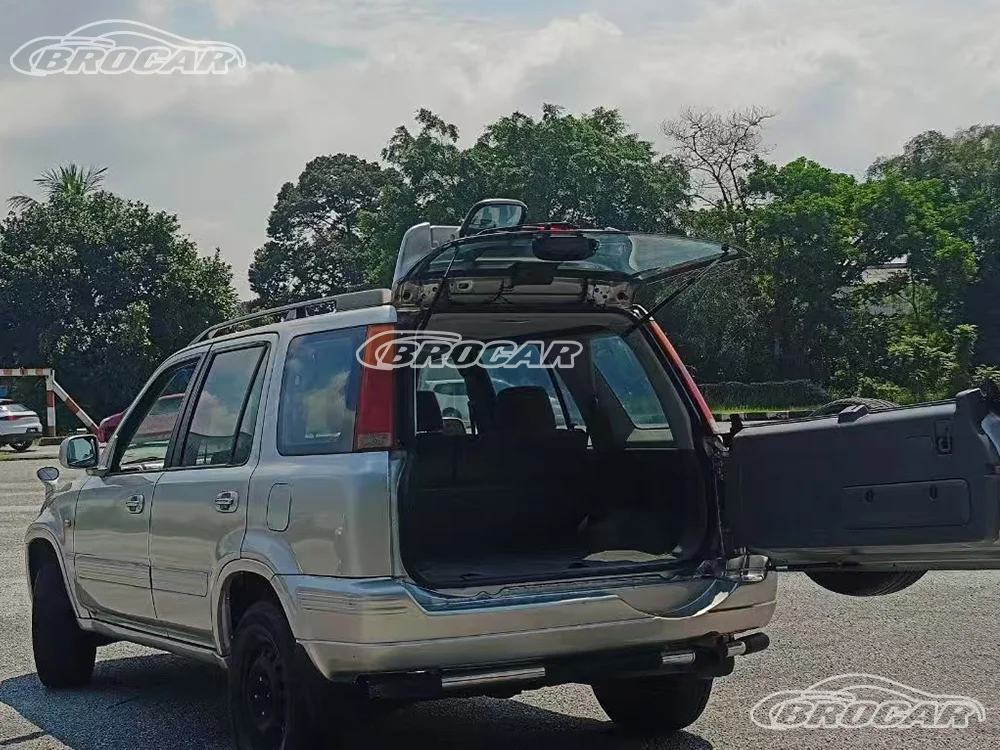Alerón de maletero Honda CR-V 1995-2000 con luz ABS