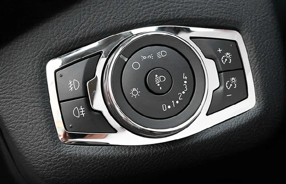 Cubierta metálica para mando de faros de modelos Ford compatibles