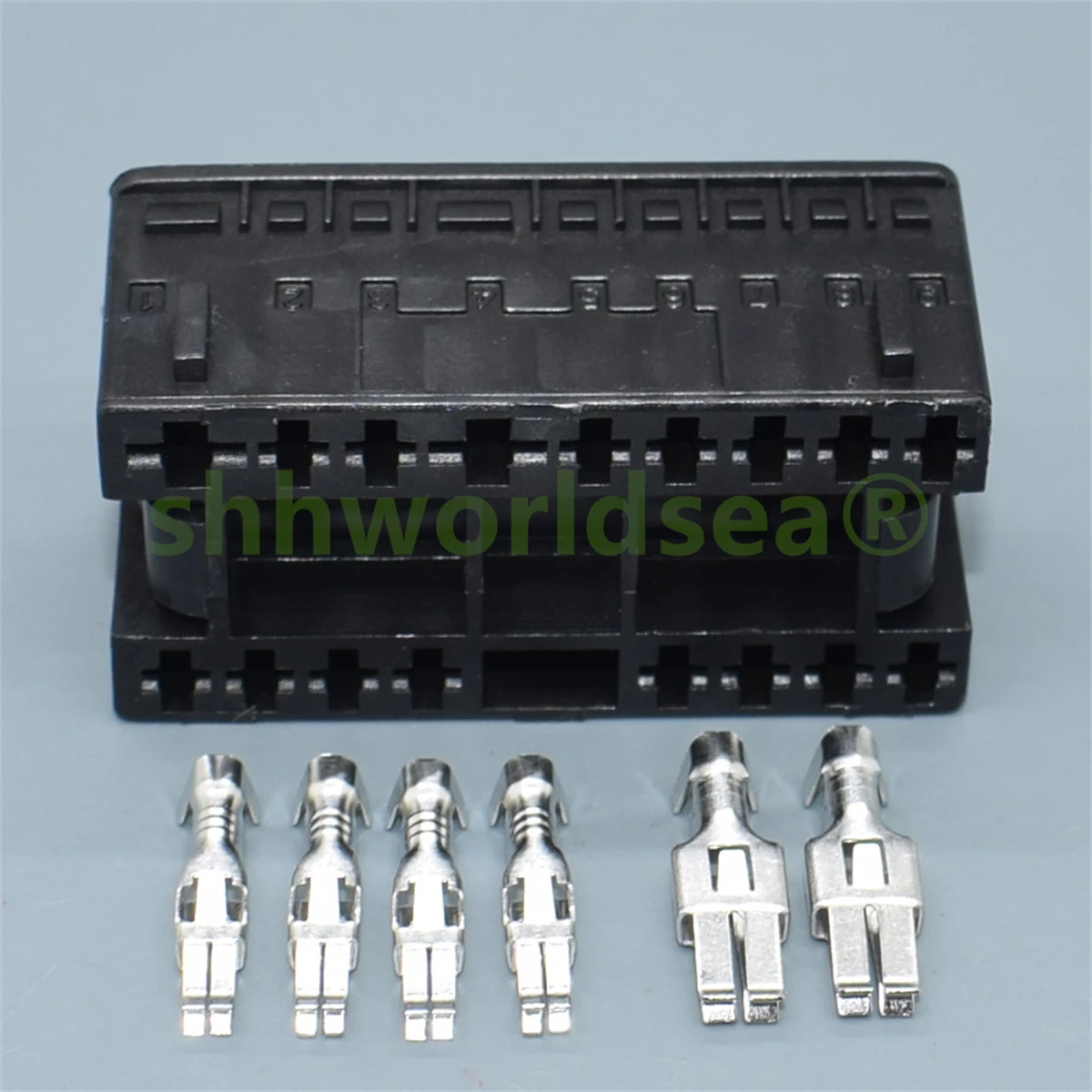 Enchufe faro VW 1J0972999 – 17 pines - imagen 2