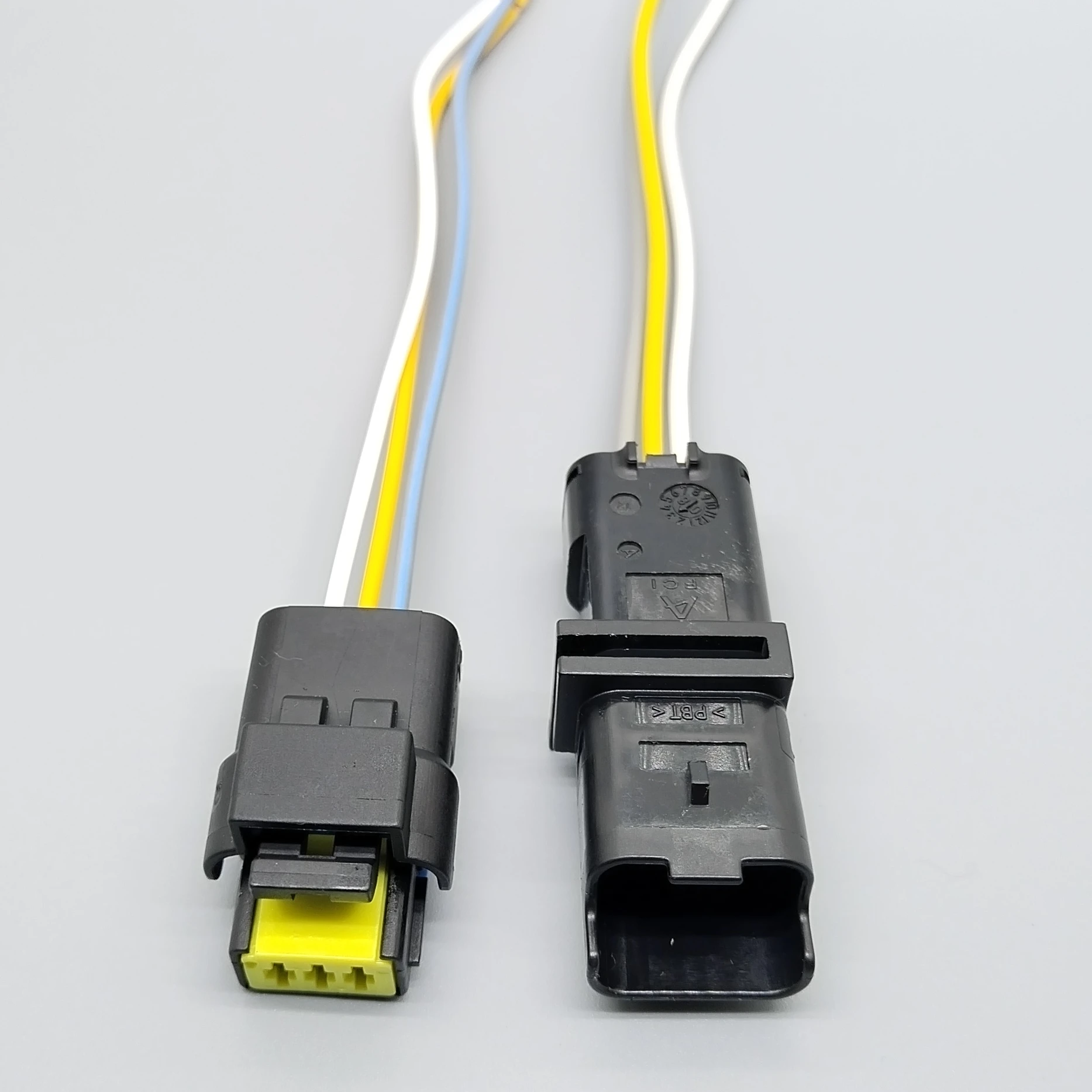 Shhworldsea 211PL032S0049 conector eléctrico de 3 pines PSA