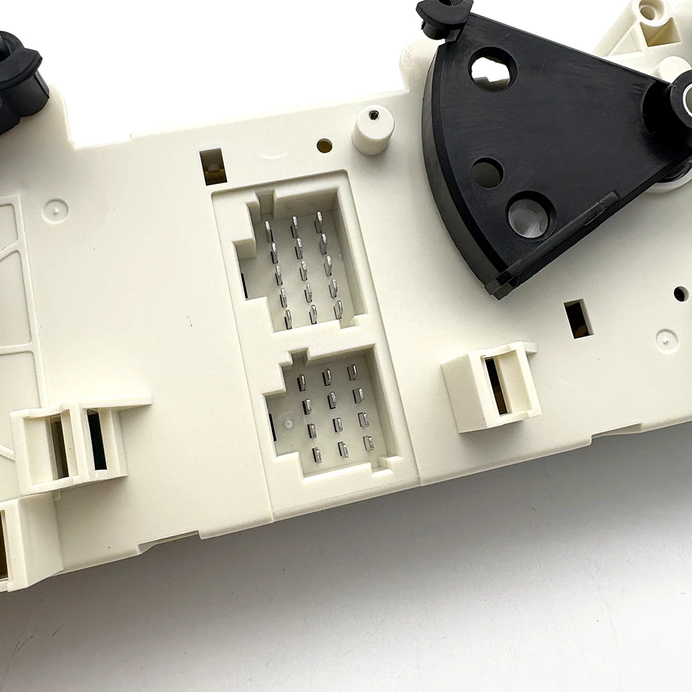 81619906072 Panel de interruptores de calentador de cabina de MAN TGL 7.180 - imagen 5