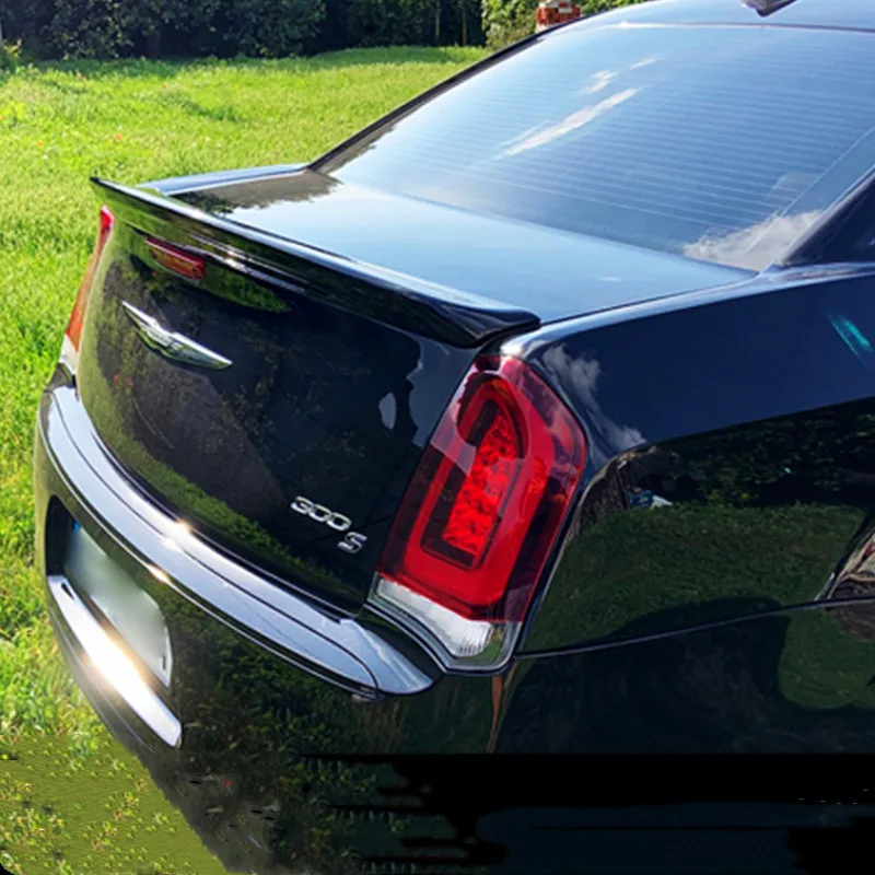 Alerón cola de pato carbono blanco y negro – Chrysler 300 300C 300S - imagen 5