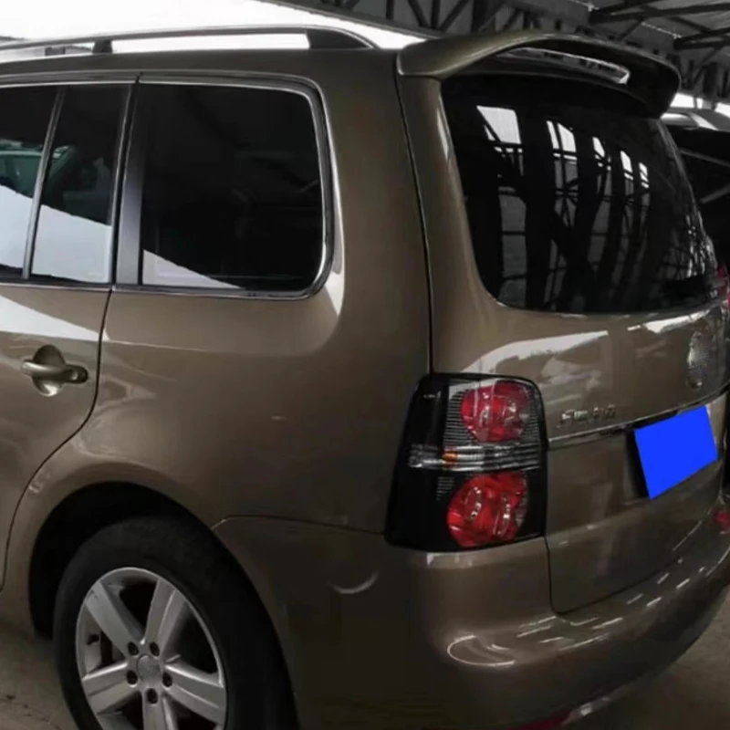 Alerón trasero de ABS para Volkswagen Touran 2009-2014 - imagen 3