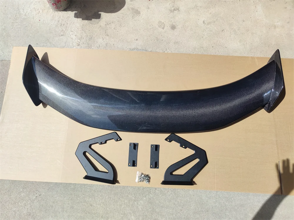 Alerón trasero fibra de carbono Porsche Cayman 718 - imagen 5