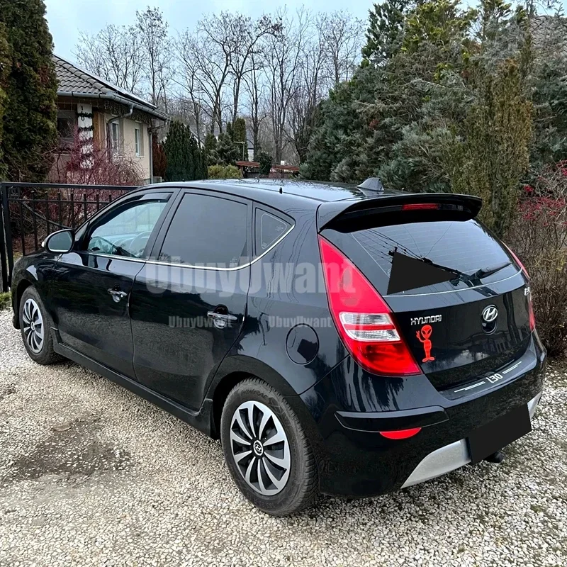 Alerón trasero ABS para Hyundai I30 - vista trasera