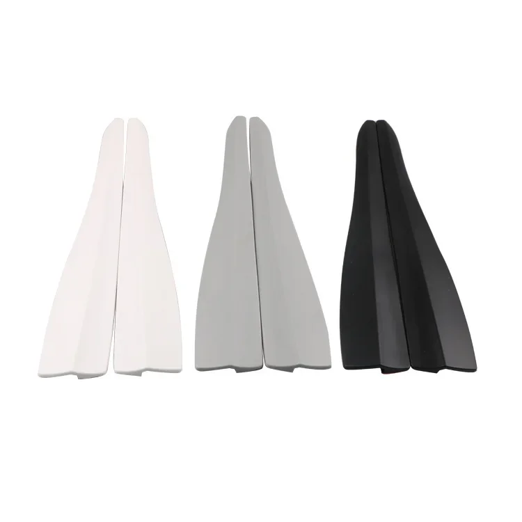 Protector de goma para paragolpes y bordes de puerta efecto carbono