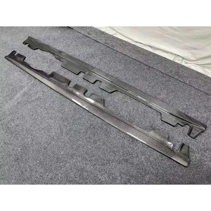 Falda lateral fibra de carbono para BMW M3 E92/E93