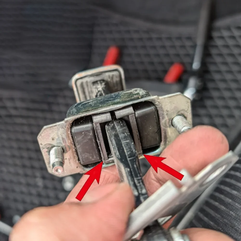 Kit reparación tapón correa retención puerta Subaru Impreza y Forester - imagen 4
