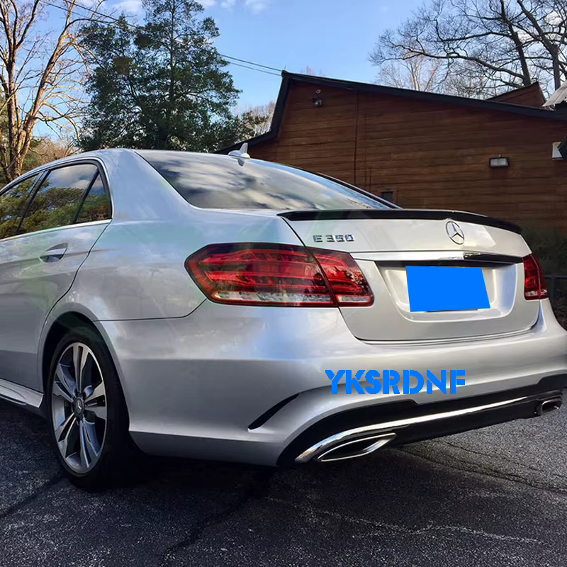 Alerón de fibra de carbono para Mercedes Clase E W212 - imagen 2