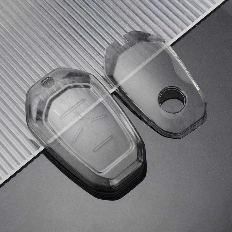 Funda TPU colocada sobre una llave remota compatible