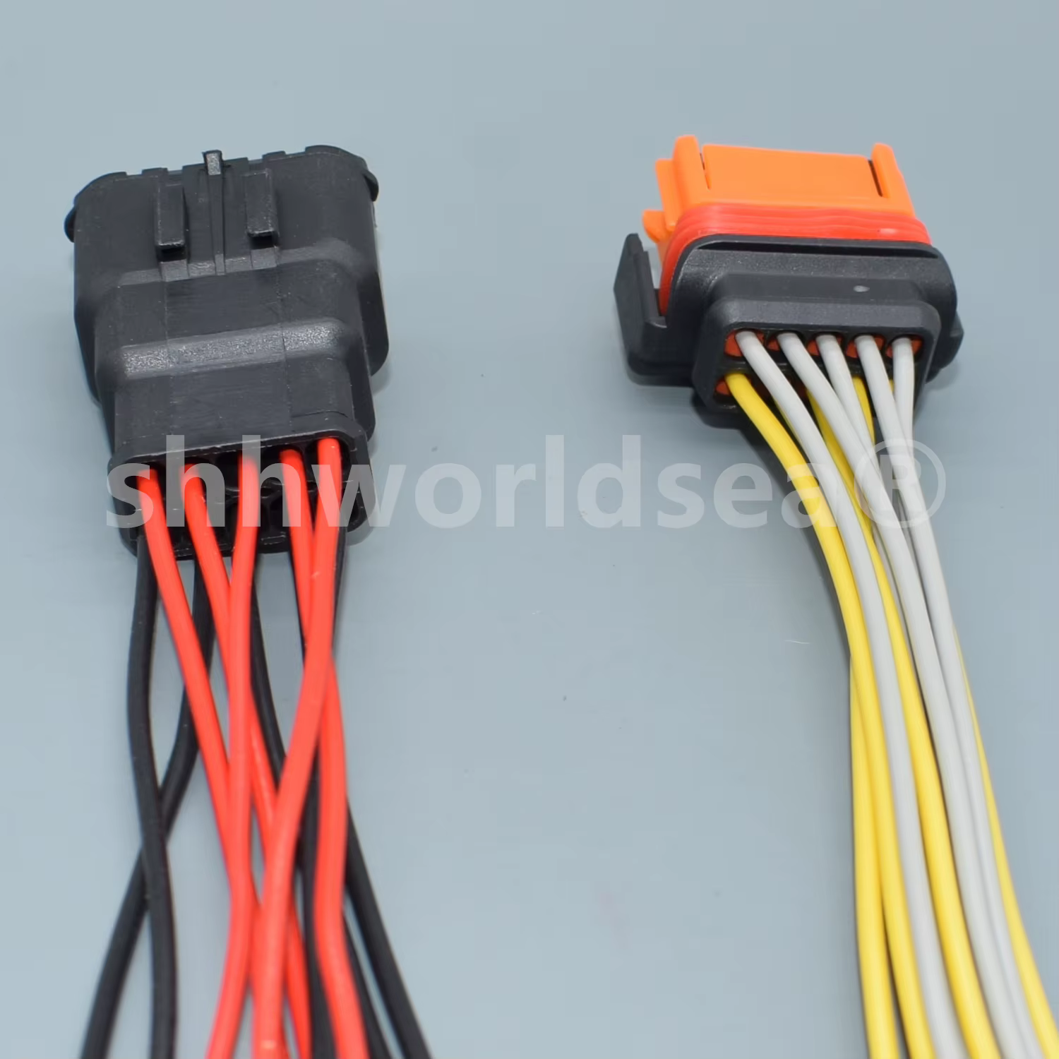 Conector macho y hembra para línea de montaje de faros