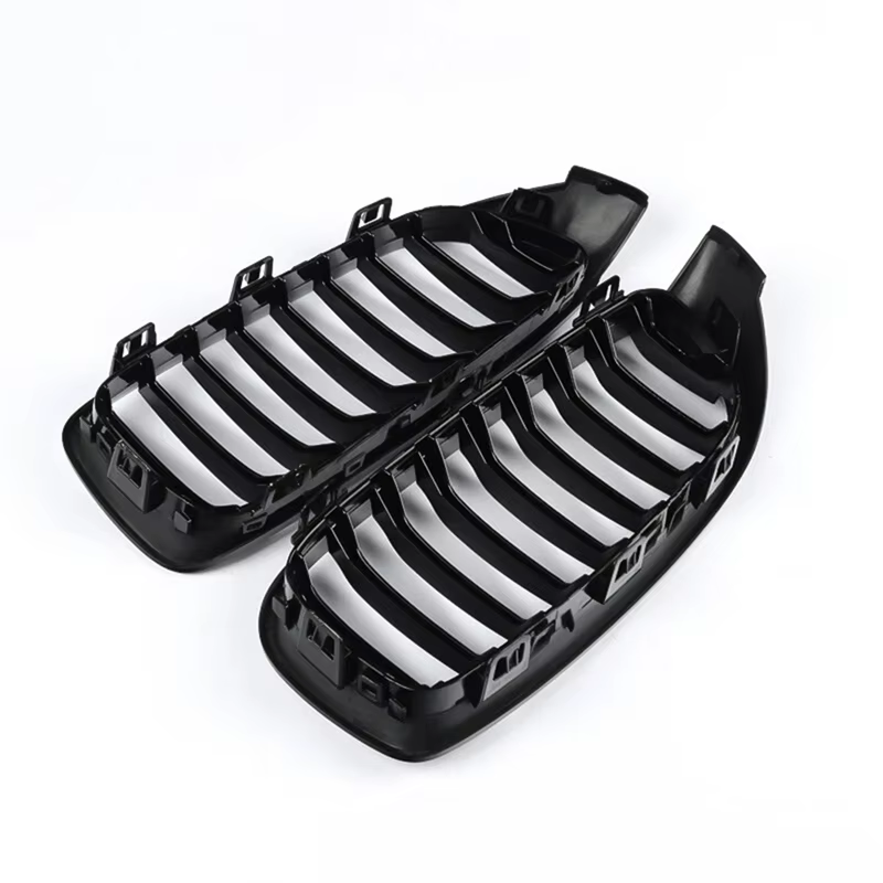 Riñones delanteros negros brillantes BMW Serie 4 F32/F33/F36 y M4 - imagen 2