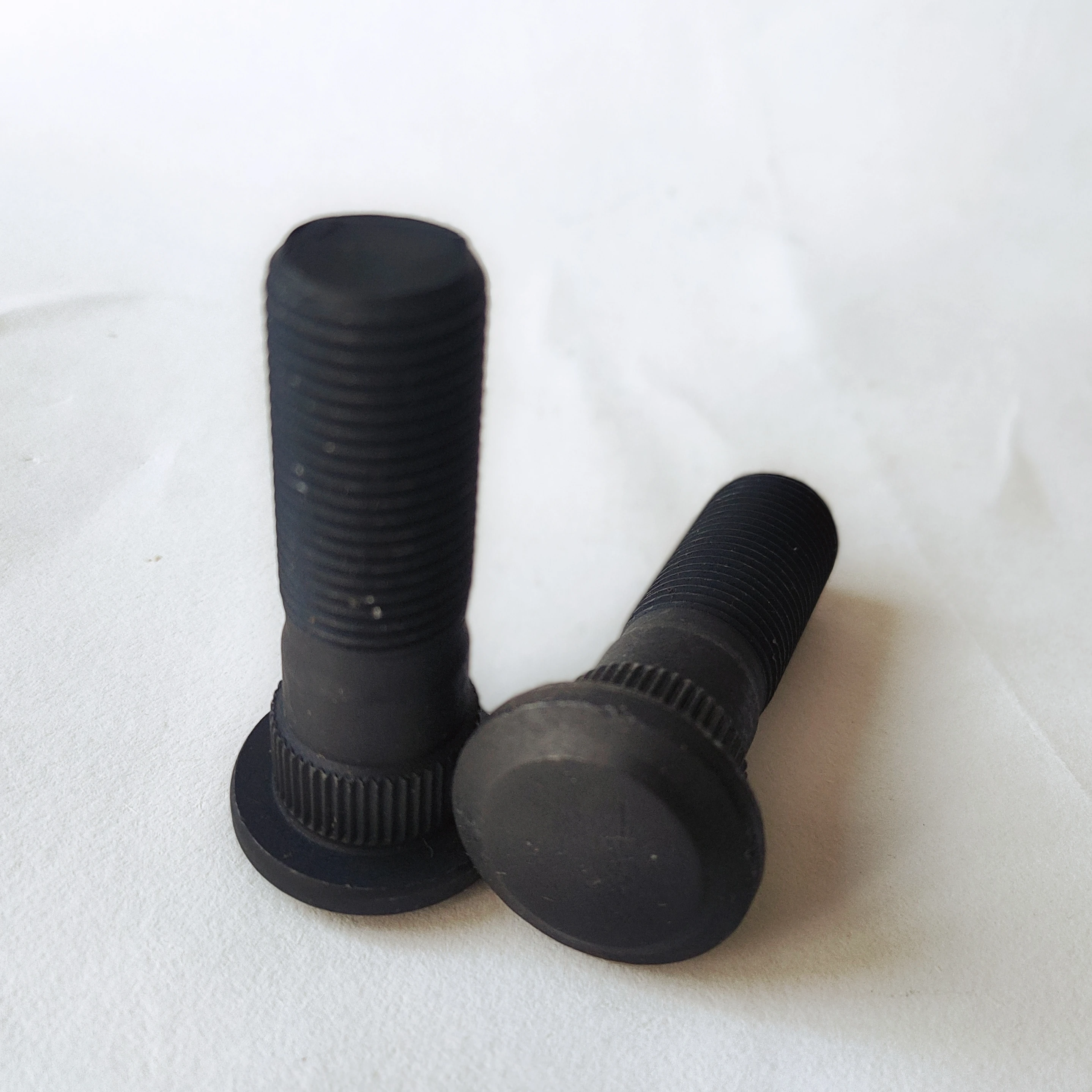 5 uds pernos de rueda tornillos estriados para Ford Transit M16x1,5 moleteados diámetro 18,5mm longitud 59mm