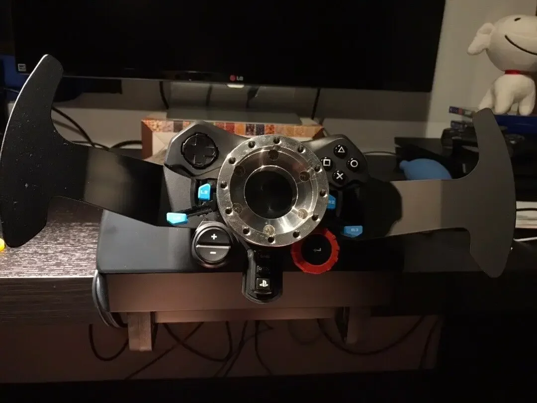 Embellecedor negro reforzado para palanca de cambios Logitech G25/G27 - imagen 4