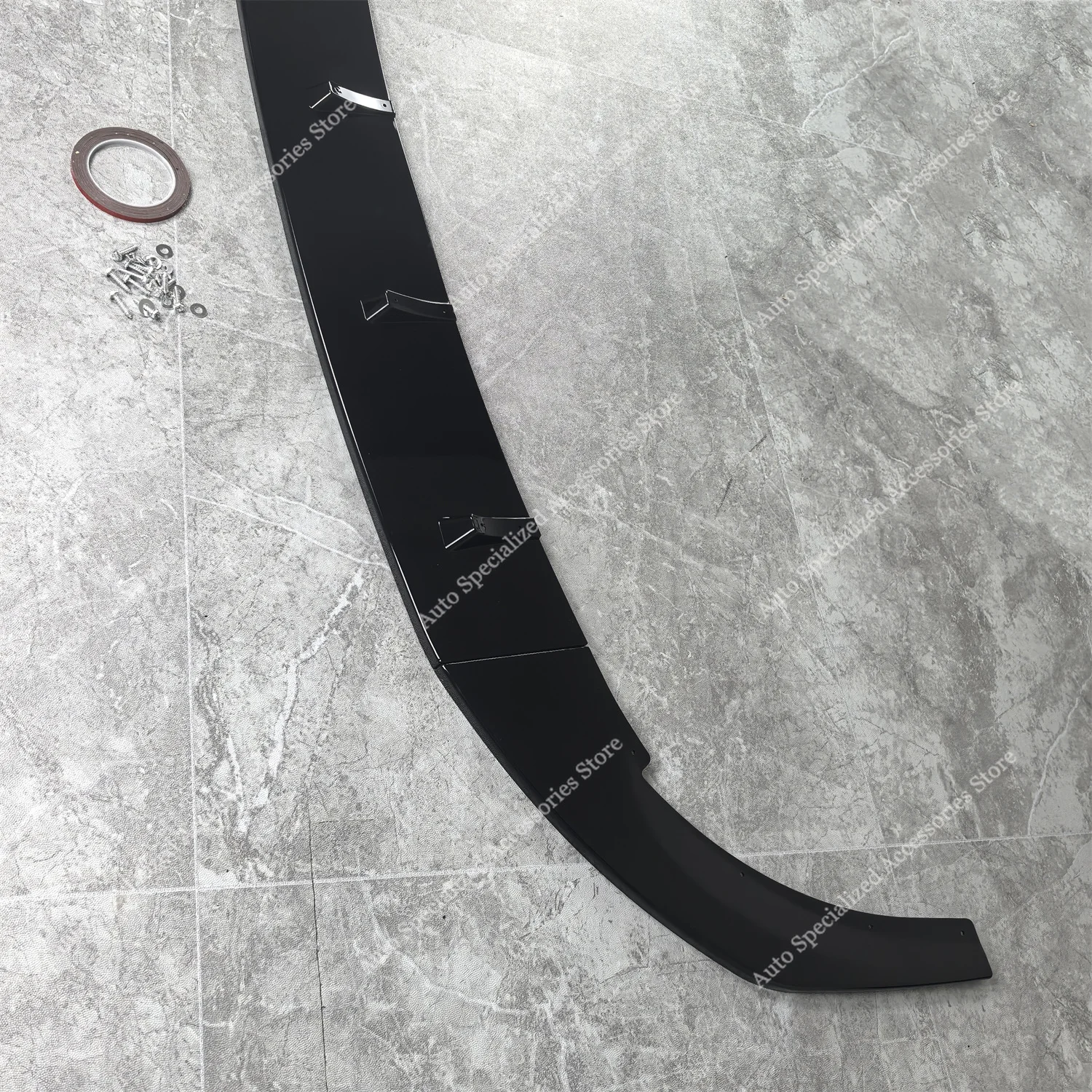 Parachoques ABS negro brillante con alerón – VW Golf Mk8 2020-2024 - imagen 5