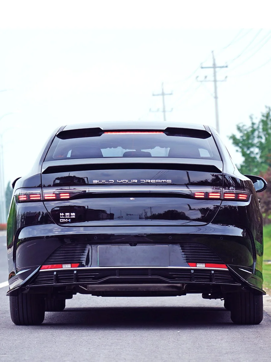 Difusor trasero para BYD King Destroyer 05 2022 2023 2024, Kit de carrocería de coche negro brillante, alerón de parachoques, divisor de plástico - imagen 2