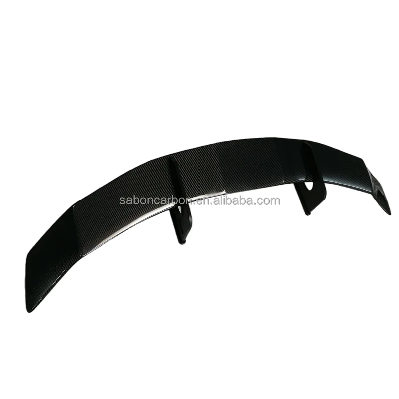 Detalle del perfil elevado y los soportes tipo cuello de cisne