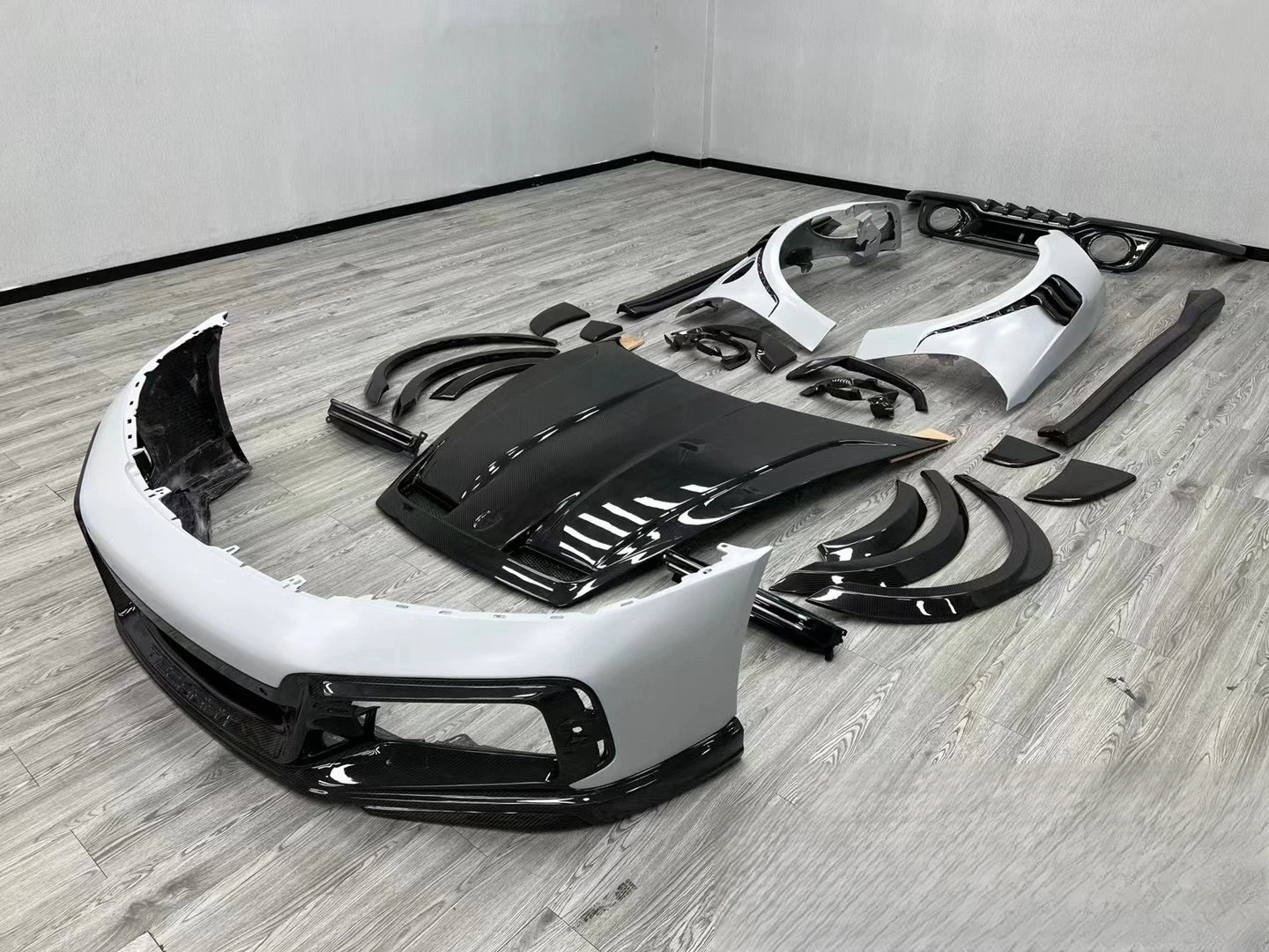Kit cuerpo ancho Deren fibra carbono – Porsche 911 992.1/992.2 - imagen 2