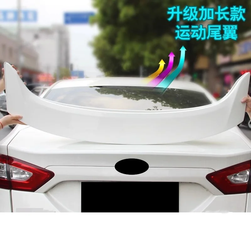Alerón trasero ABS deportivo blanco/negro – Ford Mondeo 2013-2019 - imagen 4