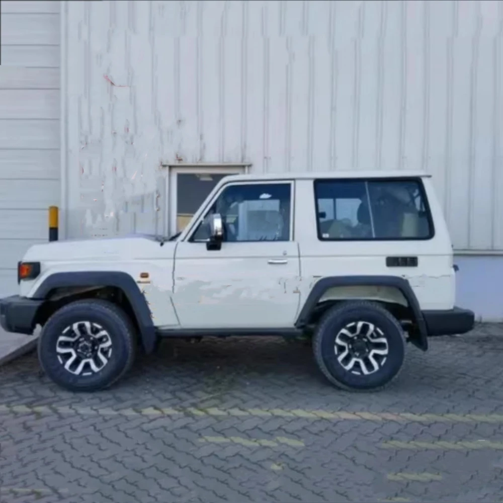 Ceja guardabarros Toyota Land Cruiser LC71 2024 – Tuning - imagen 2