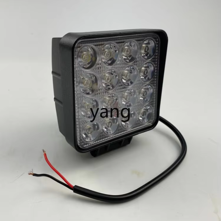 Faro auxiliar blanco para maquinaria