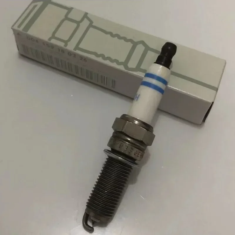 4 Uds bujía YR7MPP33 A004159180326 para BENZ W203 W204 W211 W212 W221 CLS GLK ML R SPRINTER C230 C280 E250 E300 S350 S400L - imagen 3