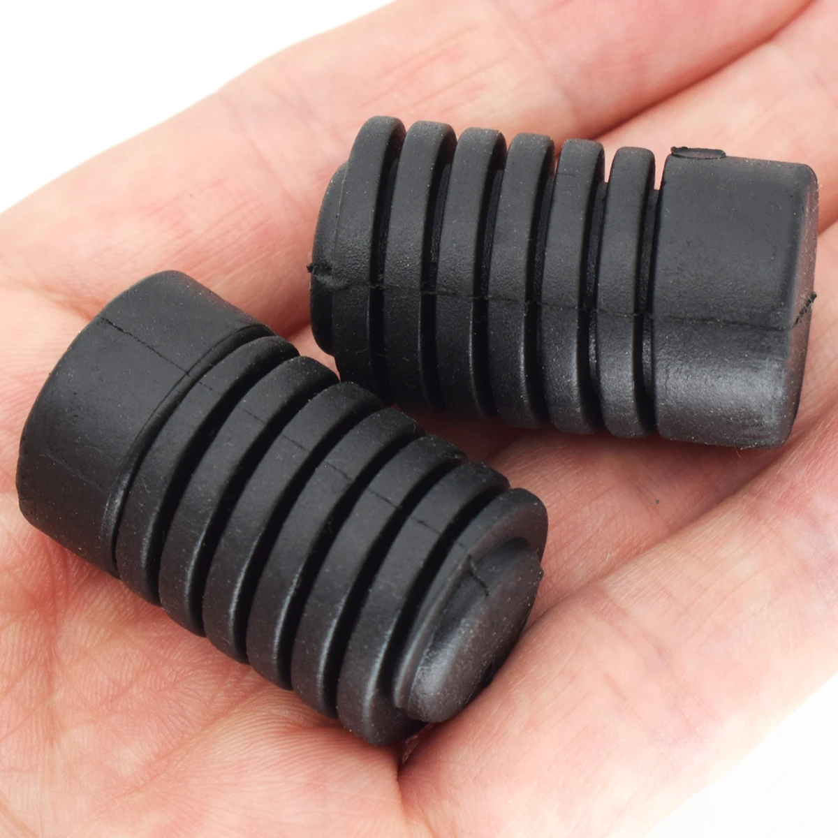 Tope de capó de goma para Nissan Juke F15 2010-2019 - imagen 4