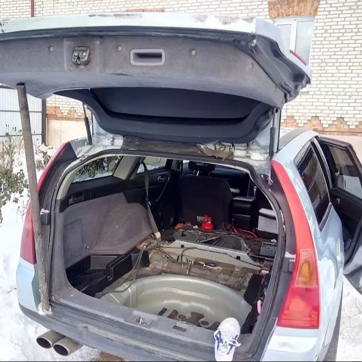 Amortiguadores de gas Nissan Stagea M35 2001-2007 puerta trasera