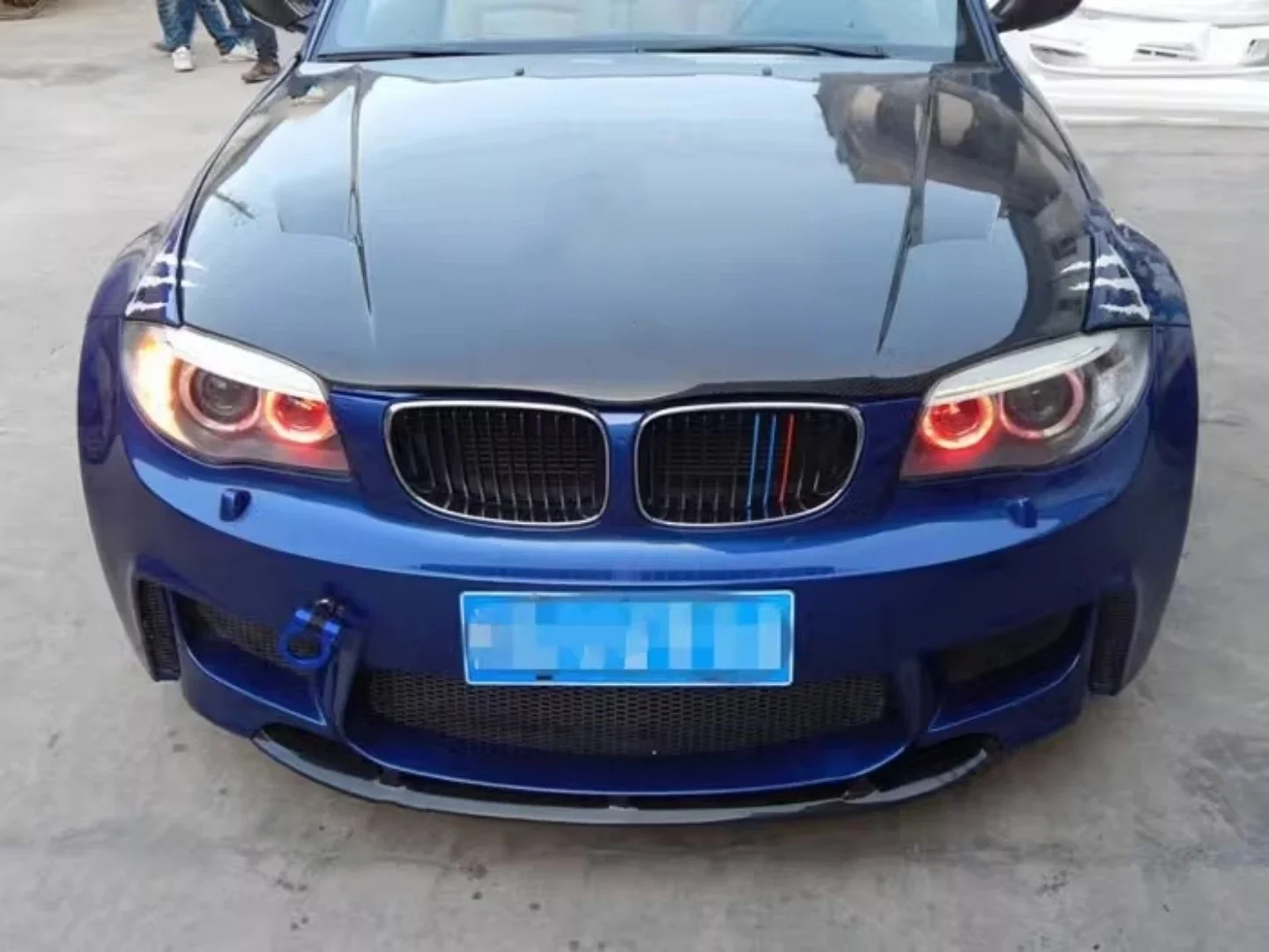 Capó de fibra de carbono en BMW 1 Serie