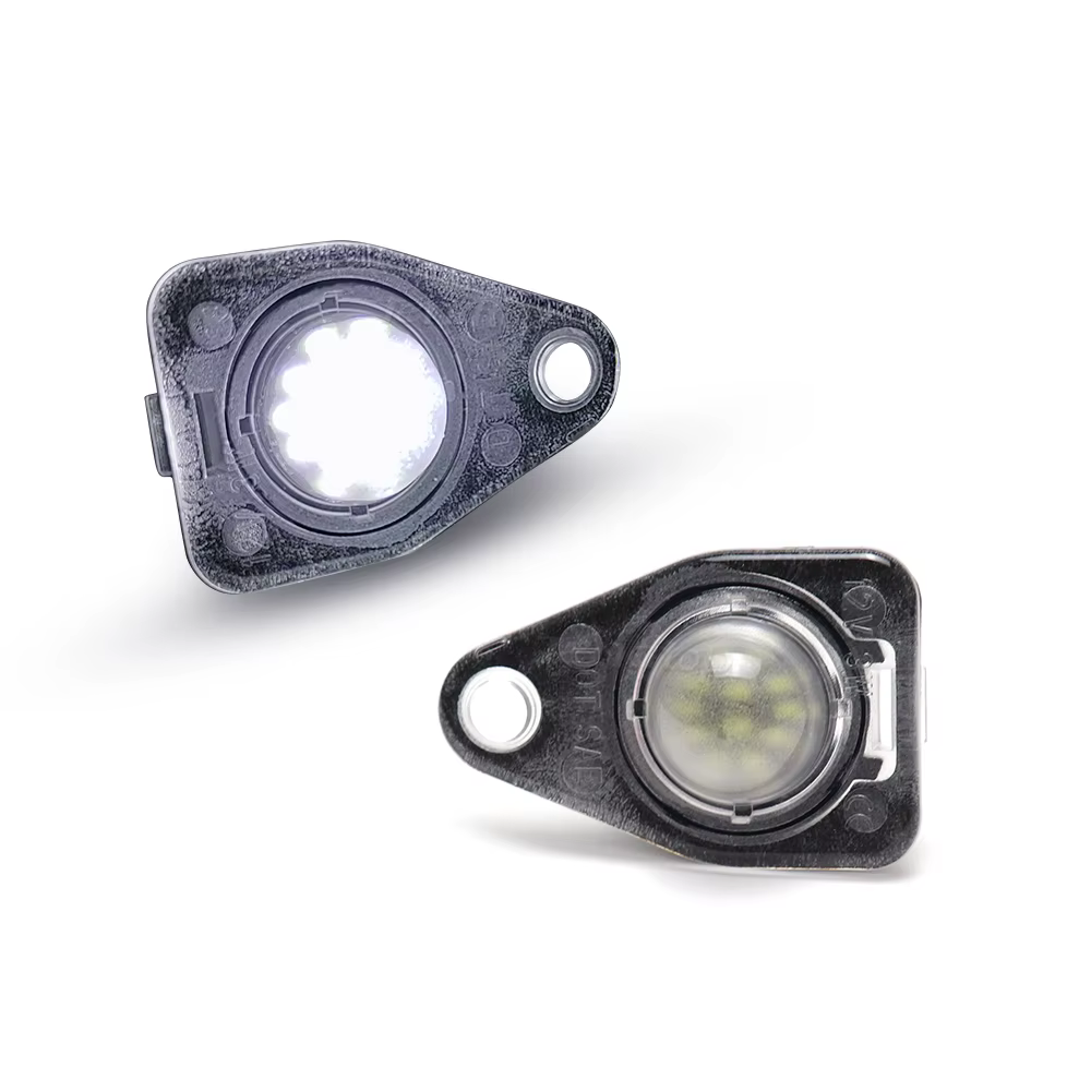 Luz LED de matrícula para Ford Expedition y Lincoln Navigator - imagen 3