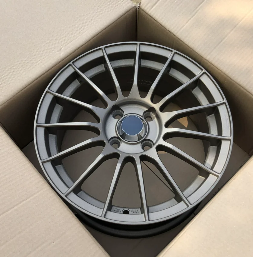 Llantas de aleación 15x6,5 4x100 para coche - imagen 4