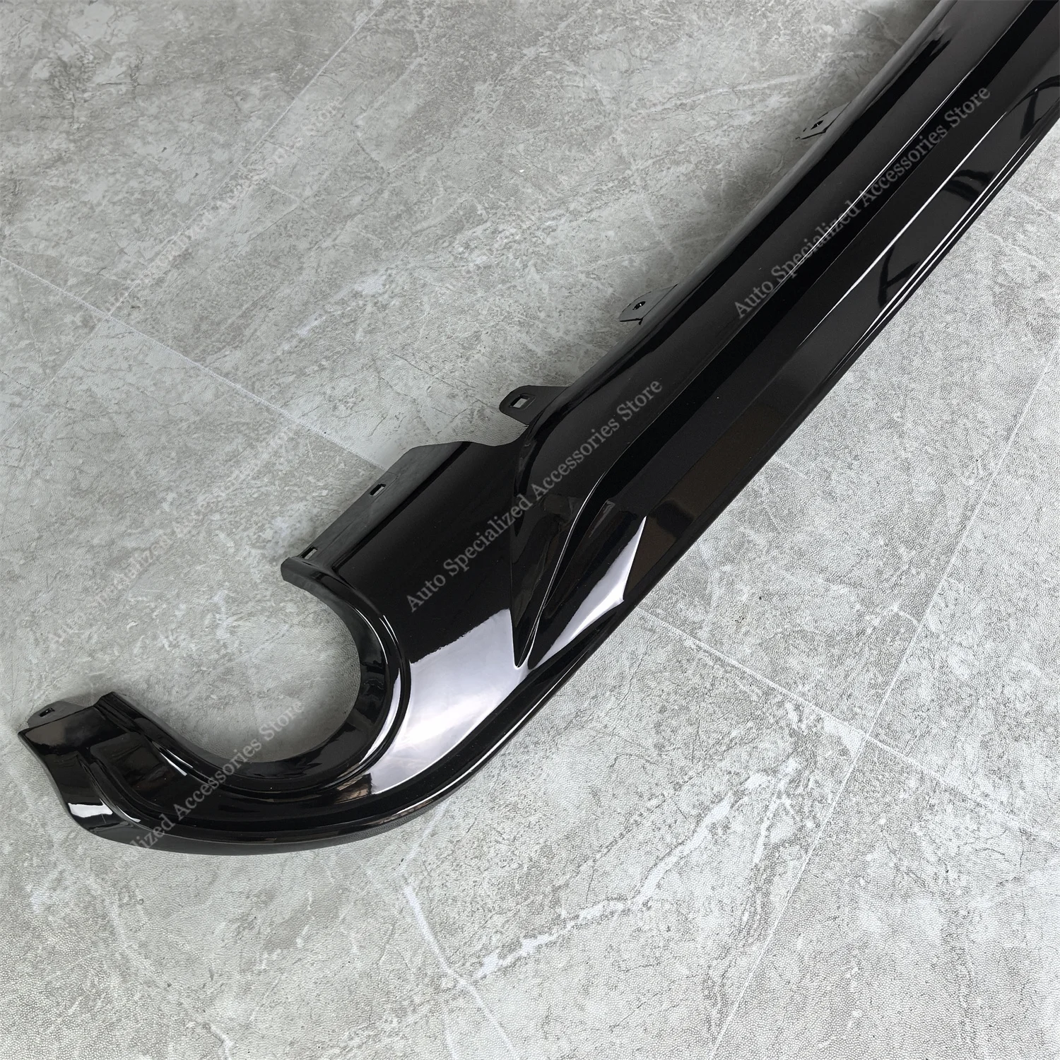 Difusor trasero BMW X1 F48 xLine MP Sport – 20i 20d 25i 25d (2015-2022) - imagen 4
