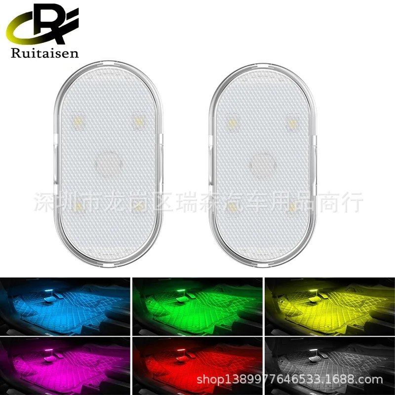 Luz ambiental LED táctil instalada en el interior de un coche