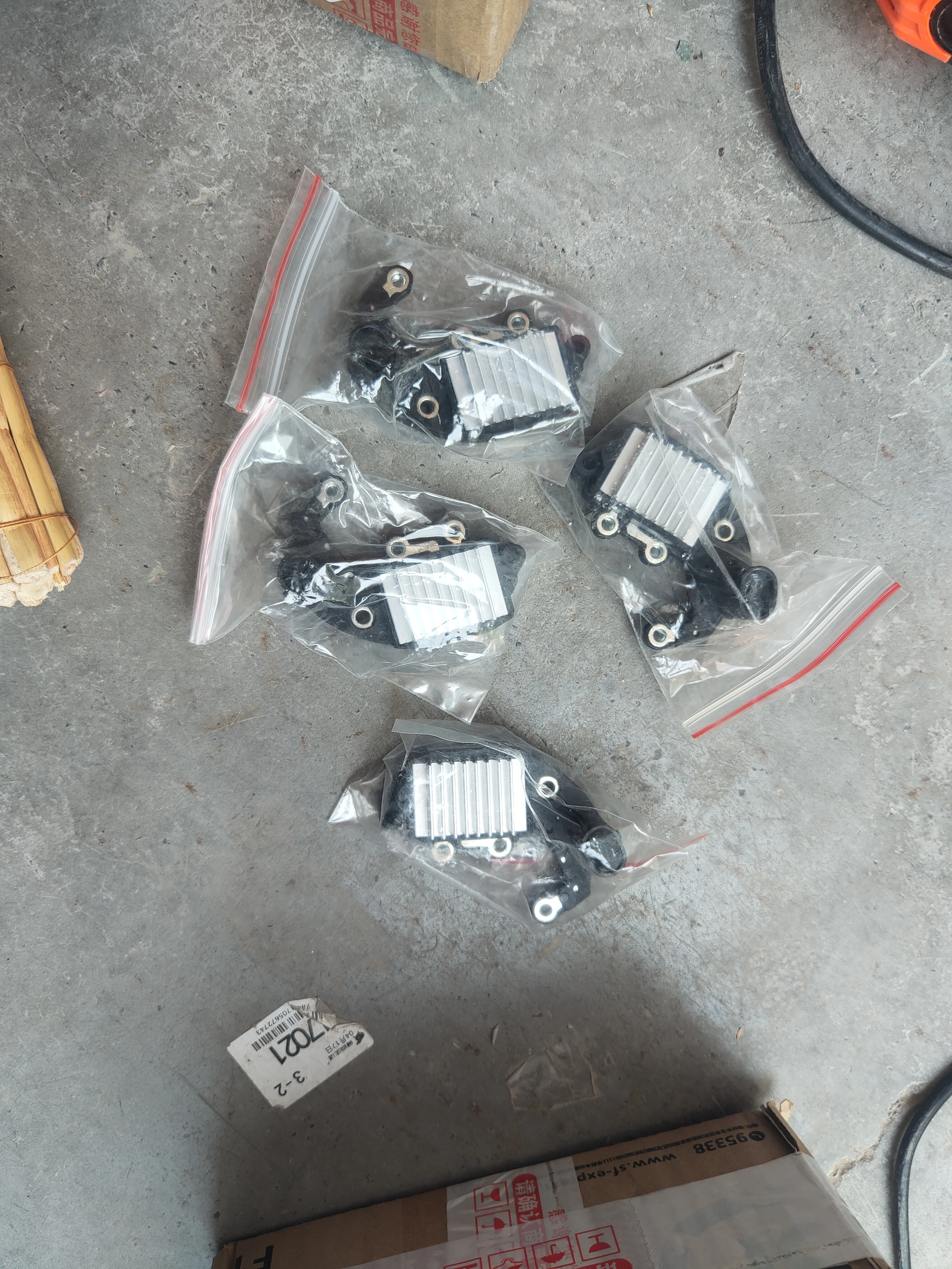 Regulador de alternador VICTORY 2 pines para DFSK Changan 1.3L - imagen 2