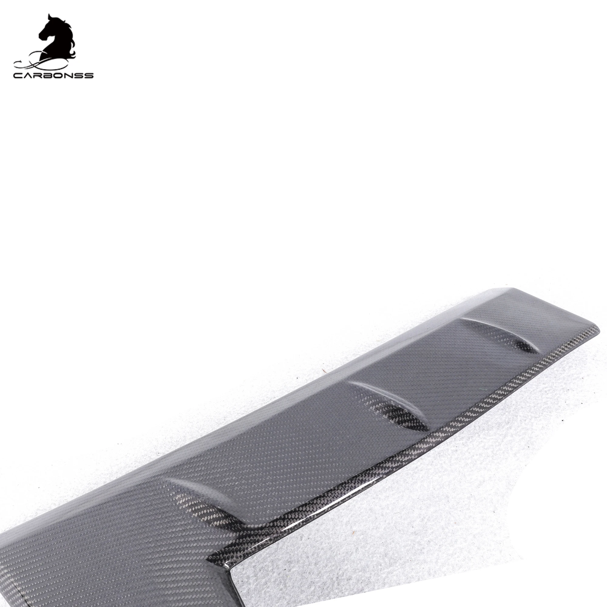 Guardabarros fibra carbono Manta Ray – Toyota Supra GR Mk5 A90 A91 - imagen 4