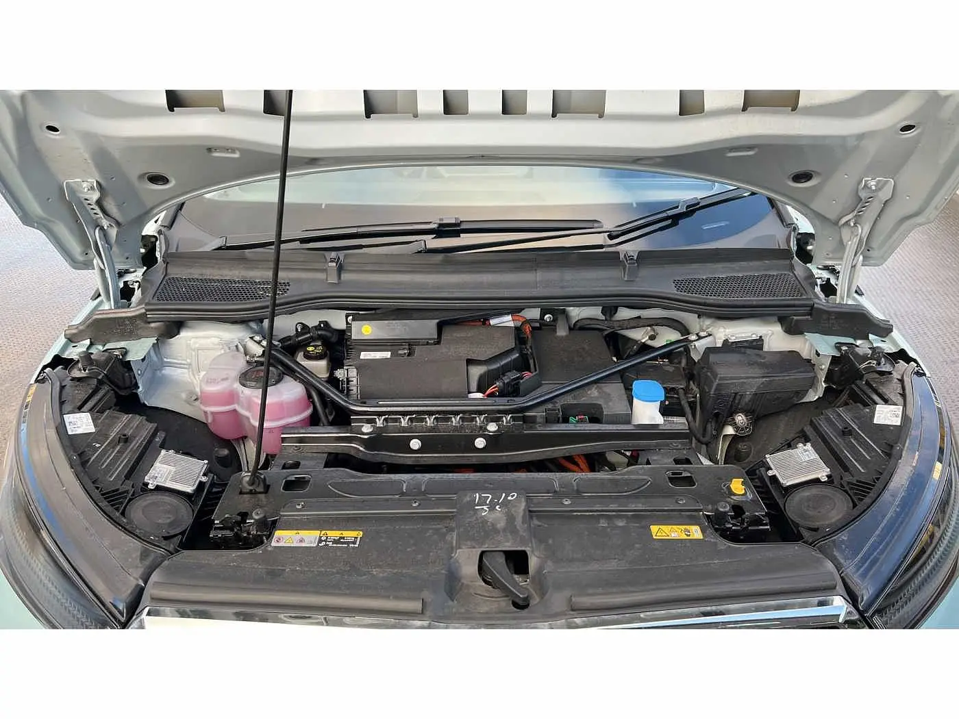 Resortes de gas para capó delantero Skoda Enyaq iV 2021-2025 - imagen 2