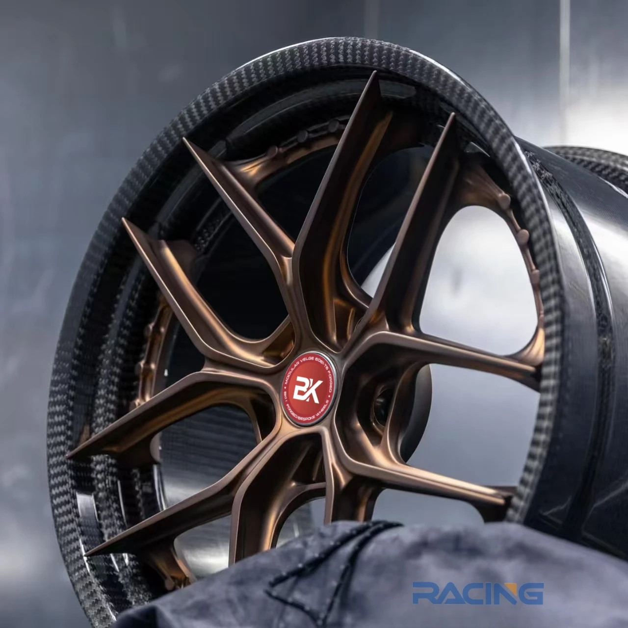 BKU Llantas forjadas fibra carbono 5x128 para Aston Martin Vantage - imagen 3