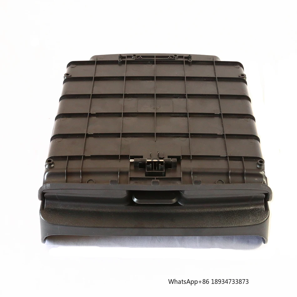 Reposabrazos central giratorio con almacenamiento – Nissan Patrol Y62 - imagen 3