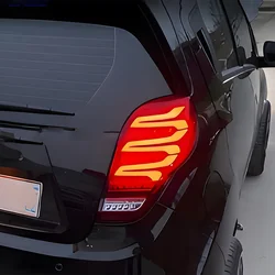 Pilotos traseros LED dinámicos para Chevrolet Spark 2011-2014