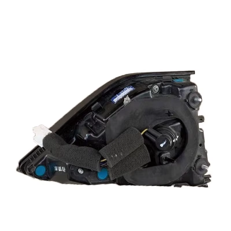 Piloto trasero Geely Coolray SX11 2019-2022 con luz de freno - imagen 5