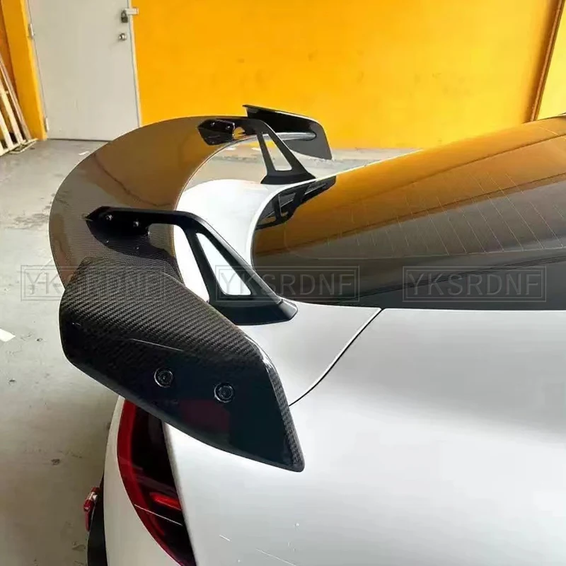 Alerón trasero fibra de carbono negro brillante Toyota Supra A90/A91 - imagen 4
