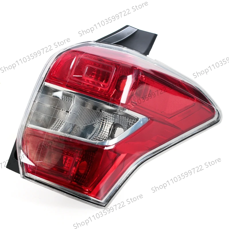 Piloto trasero completo sin bombilla – Subaru Forester 2013-2015 - imagen 4