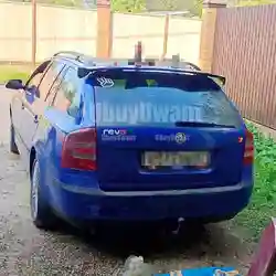 Alerón universal de luneta trasera negro brillo para Skoda Octavia Combi