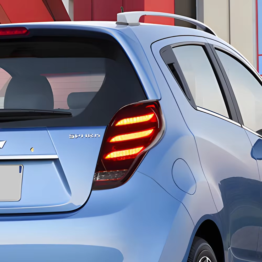 Pilotos traseros LED dinámicos – Chevrolet Spark 2011-2014 - imagen 3