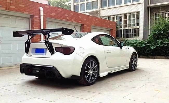 Alerón GT de carbono estilo RB para Toyota GT86, BRZ y FR-S - imagen 5