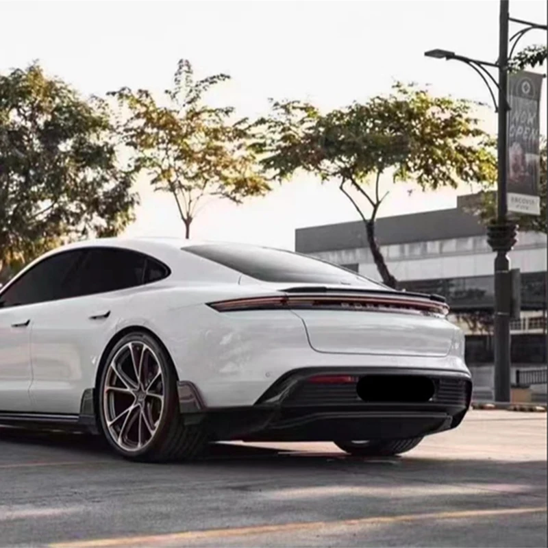 Real FD Alerón trasero de fibra de carbono para Porsche Taycan Turbo S - imagen 3