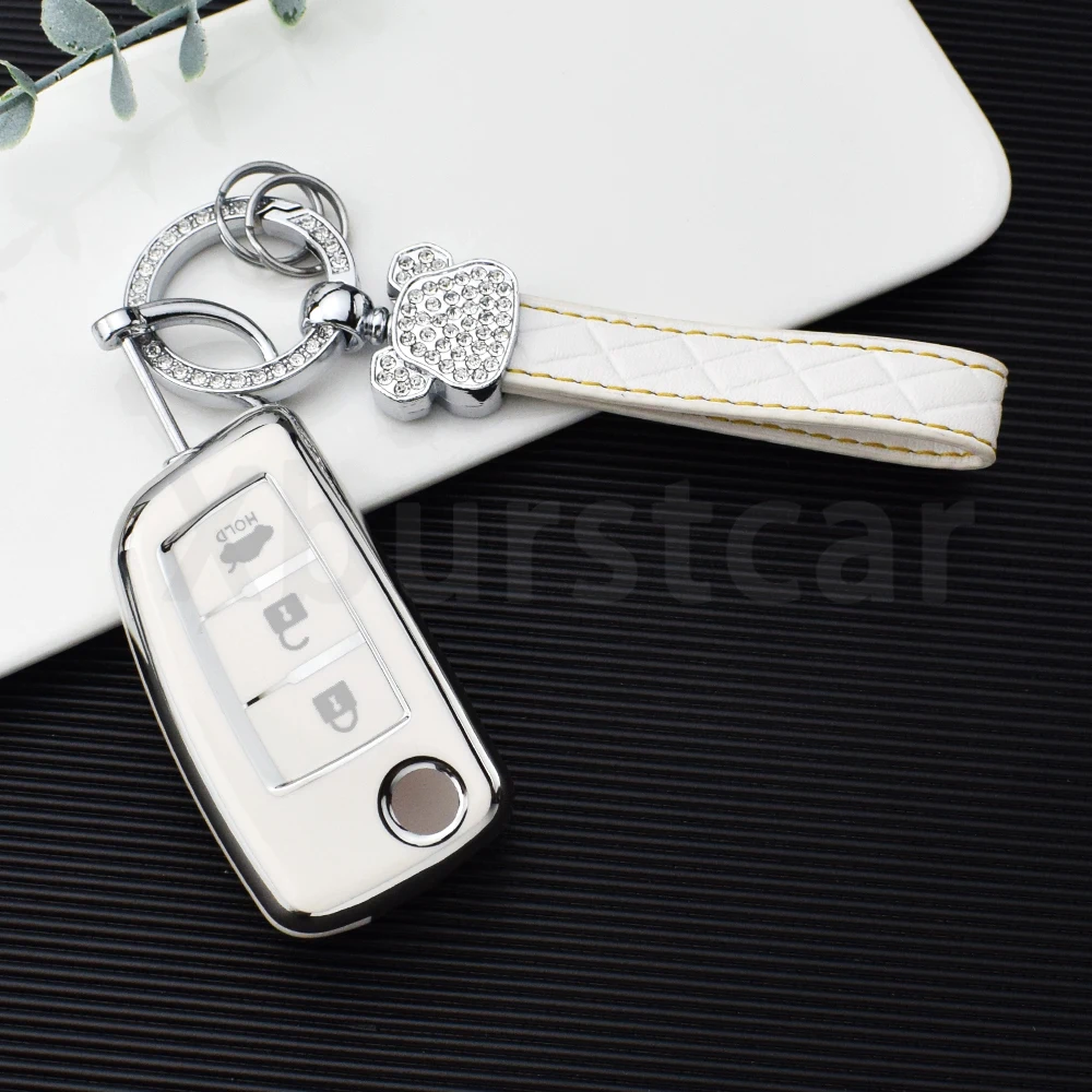 Funda TPU instalada en llave Nissan
